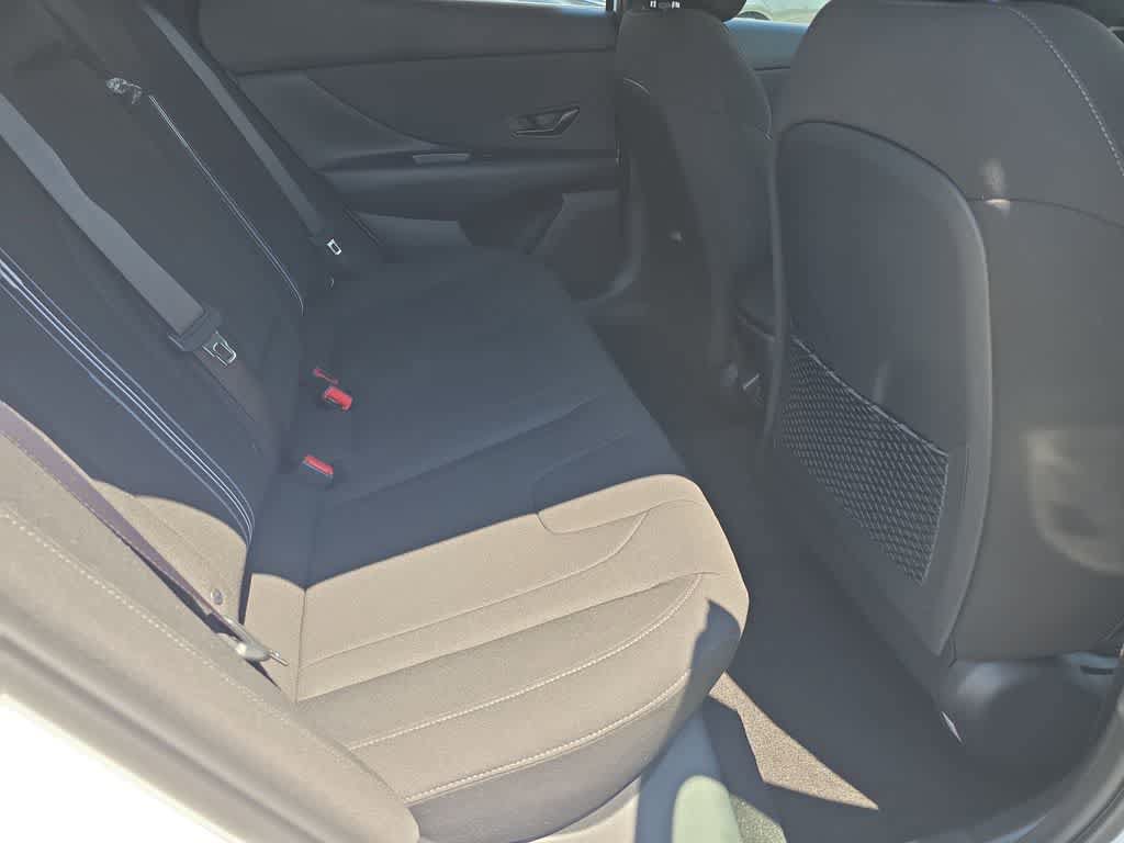 New 2026 Hyundai Elantra SEL Sport Premium FWD image 22