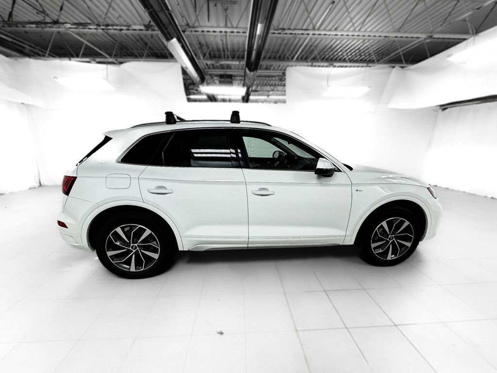 Used 2023 Audi Q5 Premium image 7
