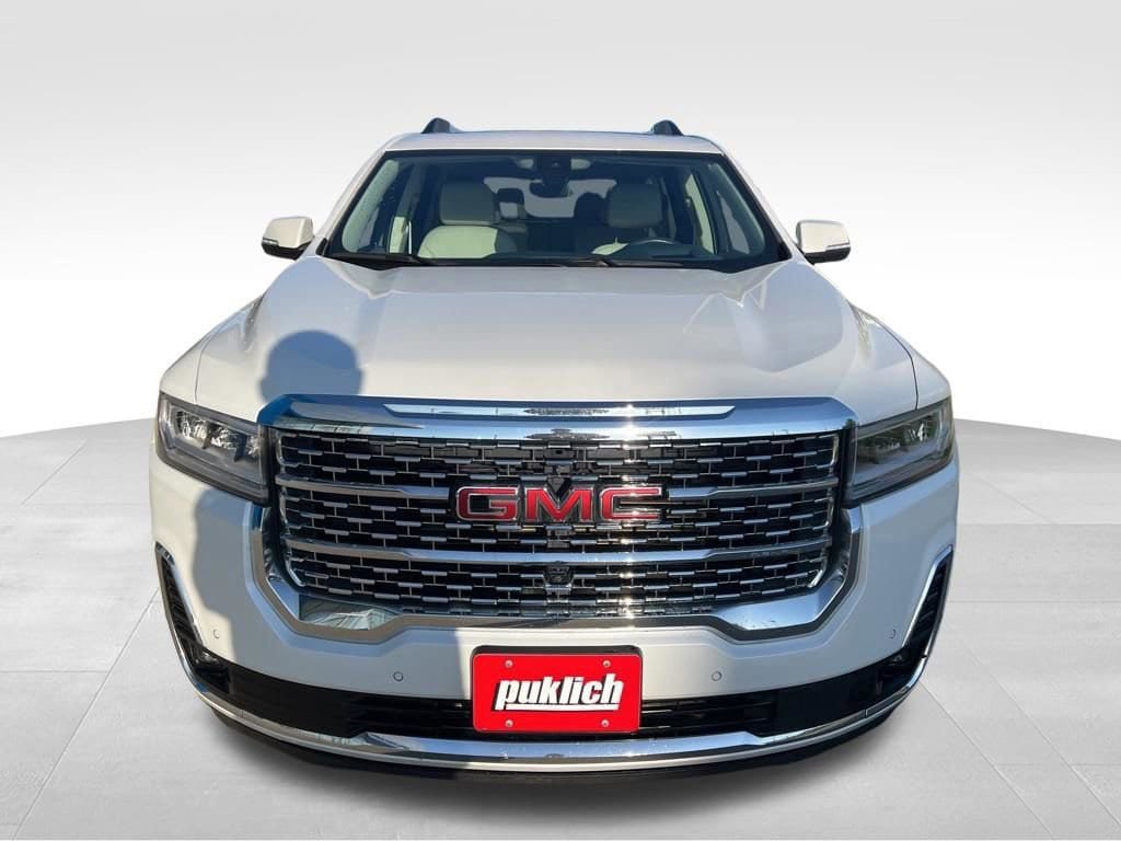Used 2022 GMC Acadia Denali w/ Denali Technology Package AWD/4WD image 3