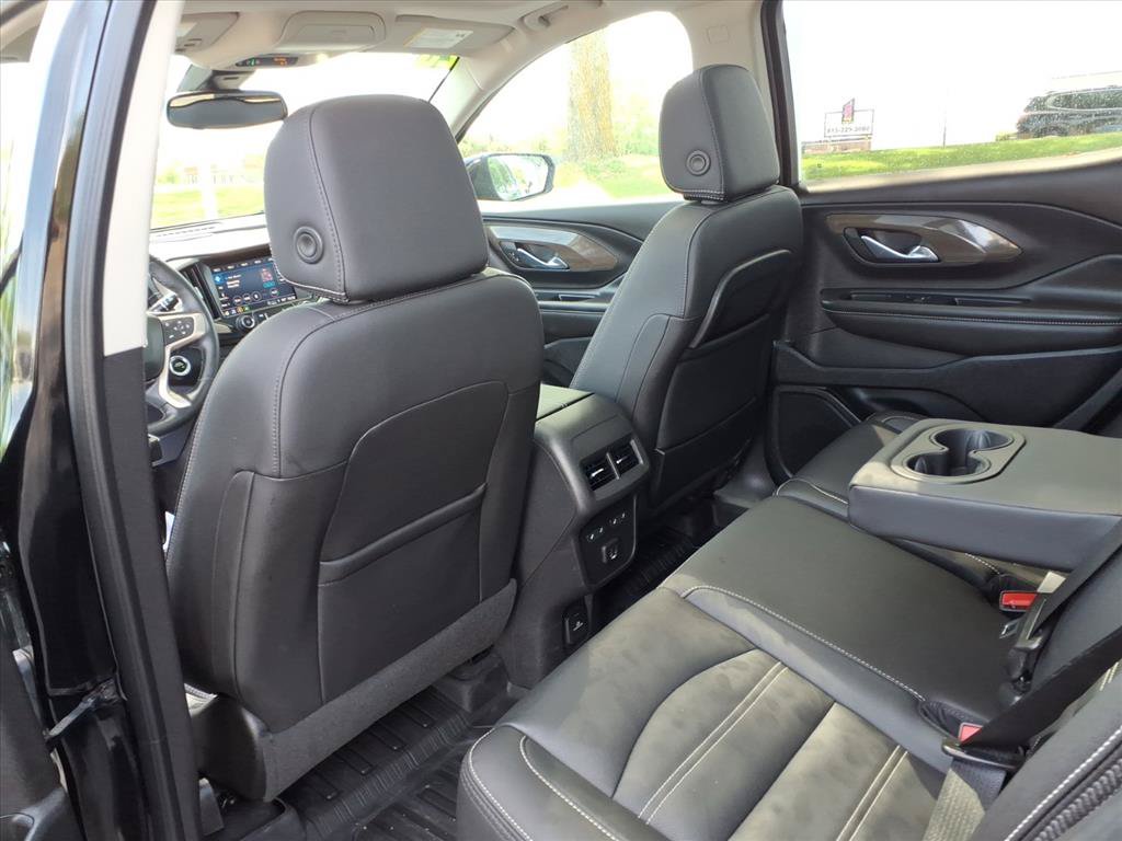 Used 2023 GMC Terrain Denali w/ Denali Premium Package AWD/4WD image 27