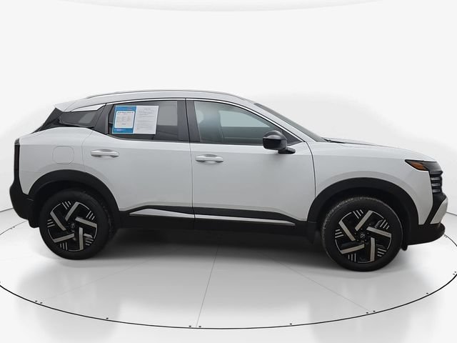 Used 2026 Nissan Kicks SV FWD image 5