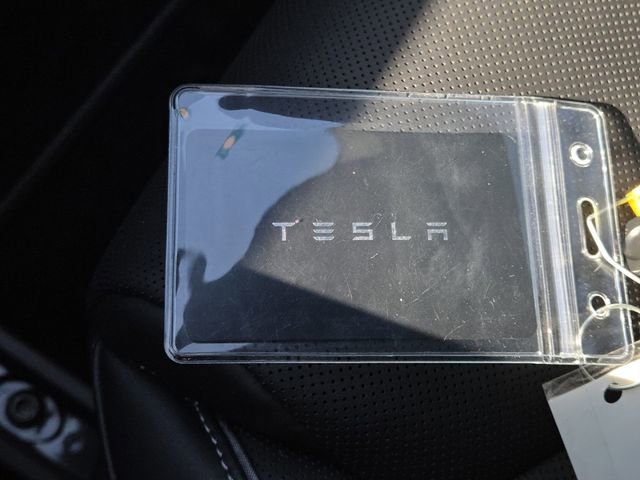 Used 2022 Tesla Model S Plaid image 33