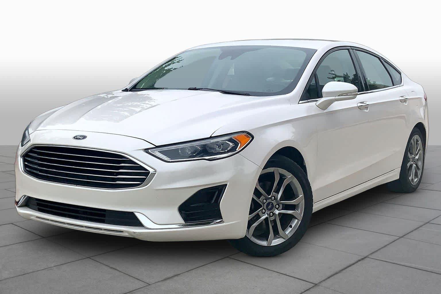 Used 2020 Ford Fusion SEL FWD image 1