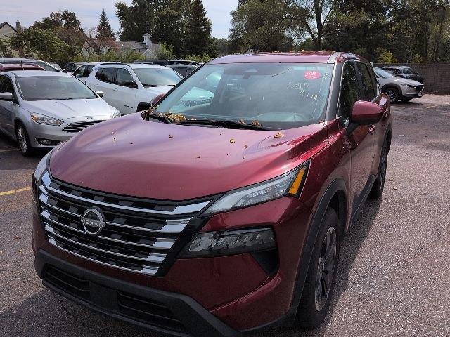 Used 2024 Nissan Rogue SV