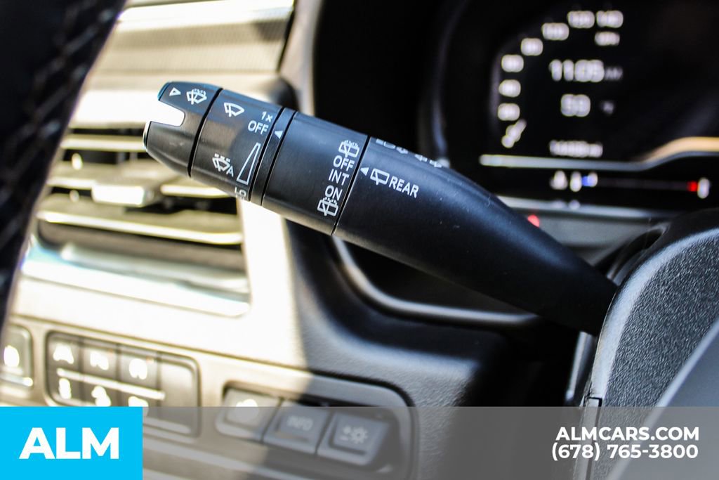 Used 2024 GMC Yukon AT4 image 31