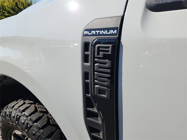 New 2026 Ford F250 4x4 Crew Cab Super Duty image 10