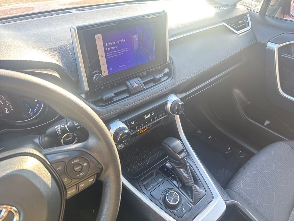 Used 2024 Toyota RAV4 XLE image 20