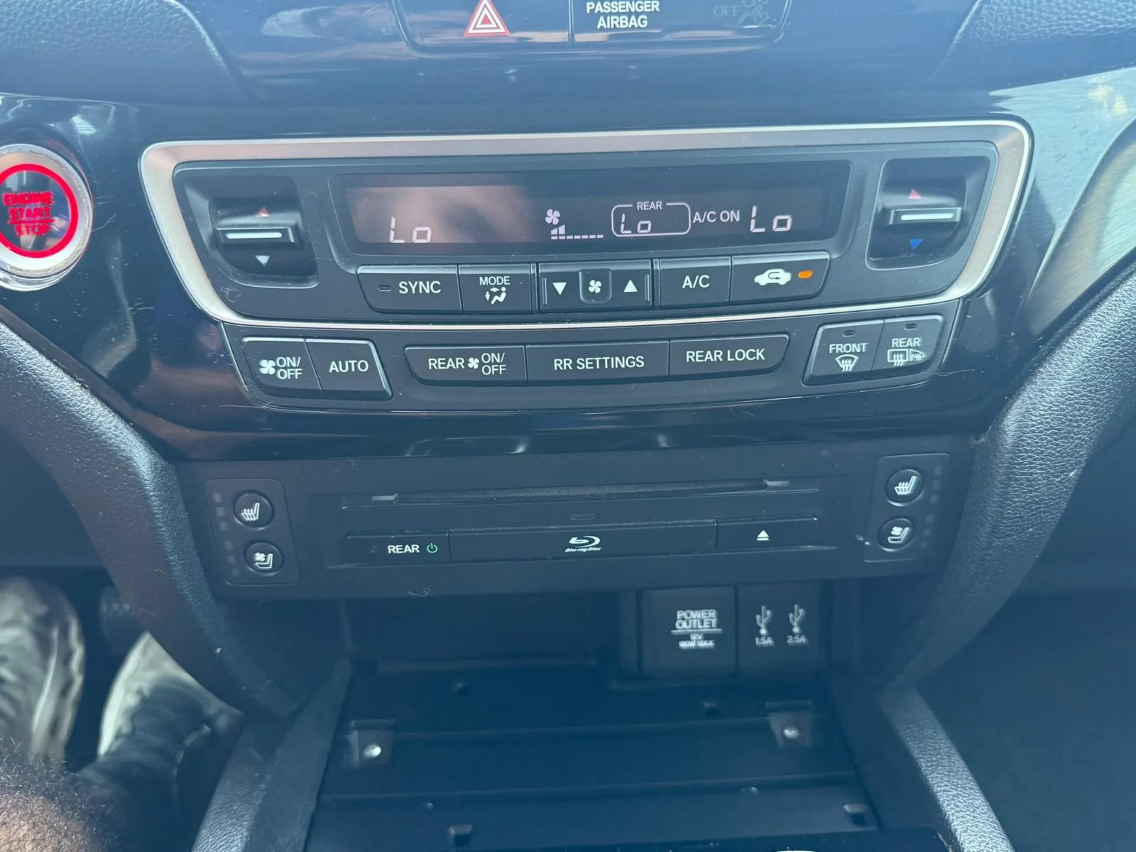 Used 2016 Honda Pilot Elite image 36