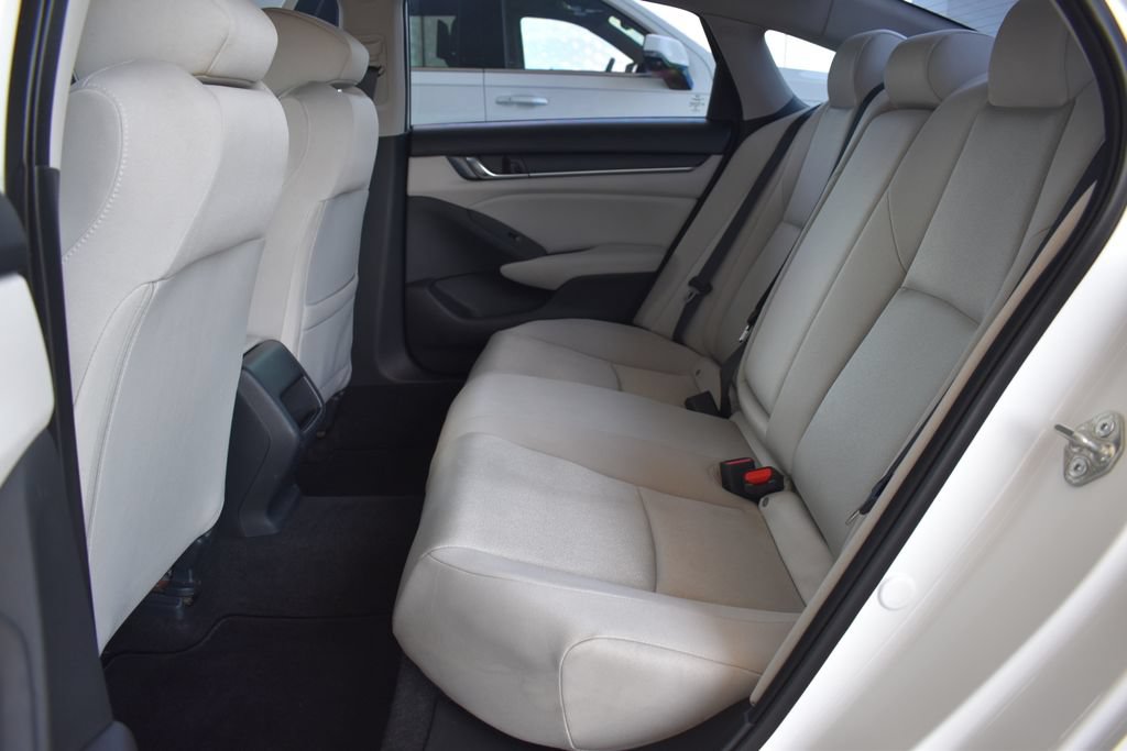 Used 2018 Honda Accord LX image 14