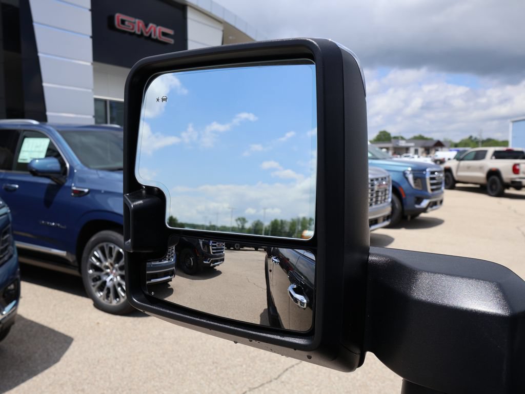 New 2026 GMC Sierra 2500 Denali w/ Denali Reserve Package AWD/4WD image 30