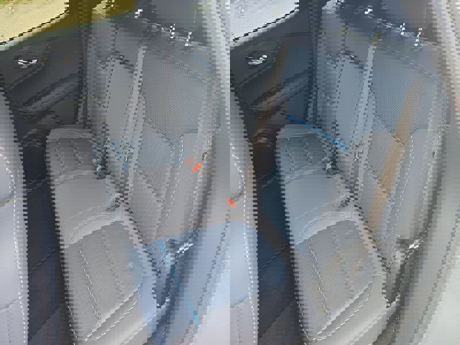 Used 2023 Chevrolet Blazer RS w/ Enhanced Convenience Package image 15