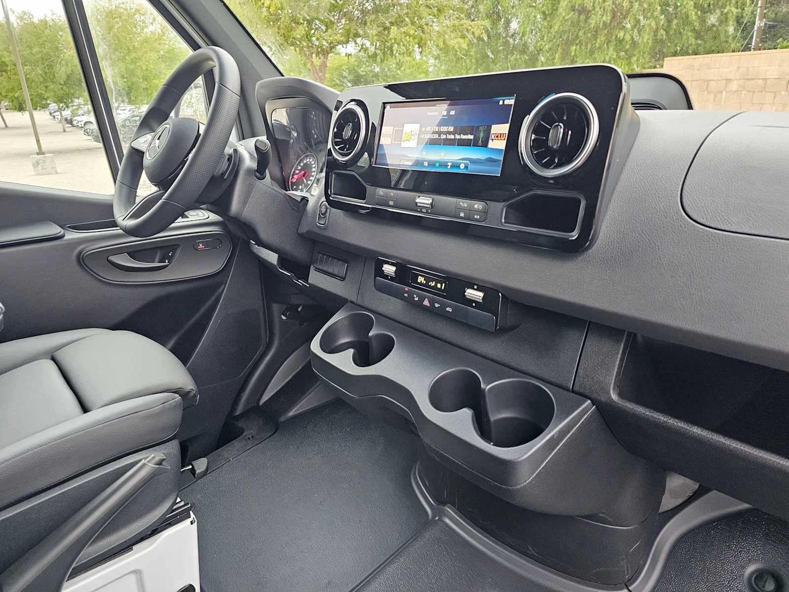 New 2026 Mercedes-Benz Sprinter 2500 image 11