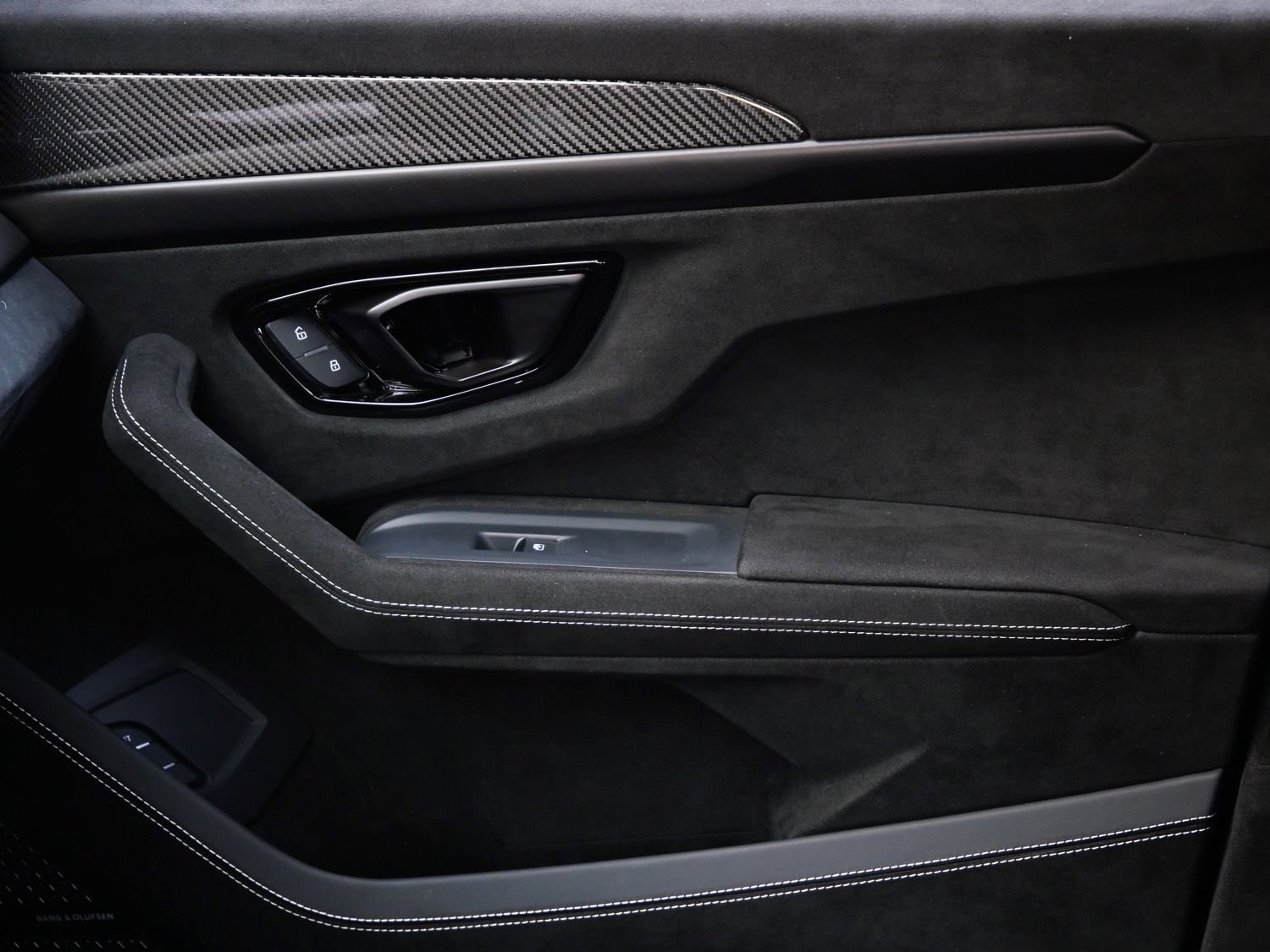 Used 2024 Lamborghini Urus Performante image 30