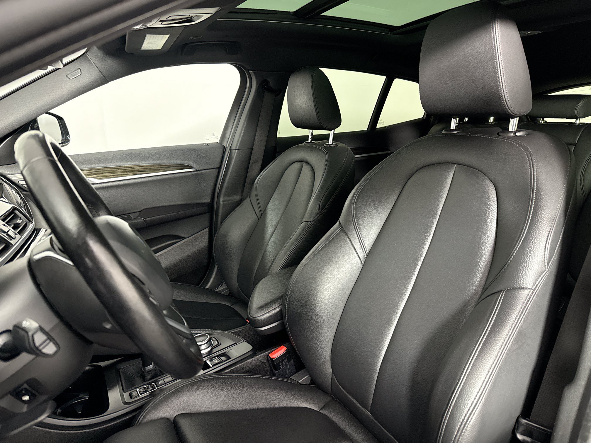 Used 2021 BMW X2 xDrive28i w/ Convenience Package AWD/4WD image 21