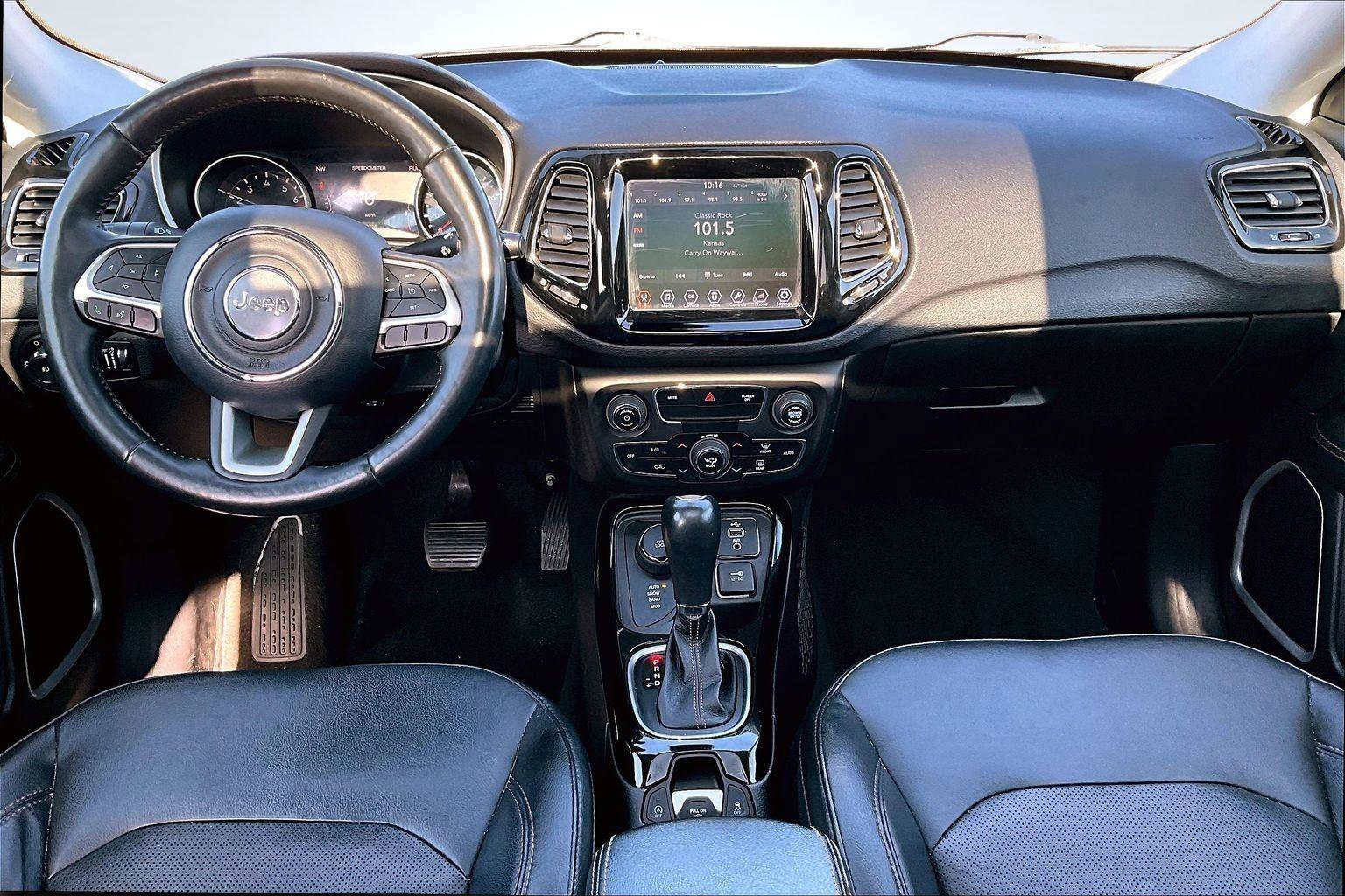 Used 2018 Jeep Compass Limited image 17