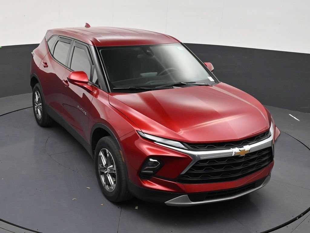 Used 2024 Chevrolet Blazer LT FWD image 18