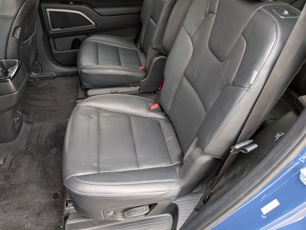 Used 2023 Kia Telluride S image 23