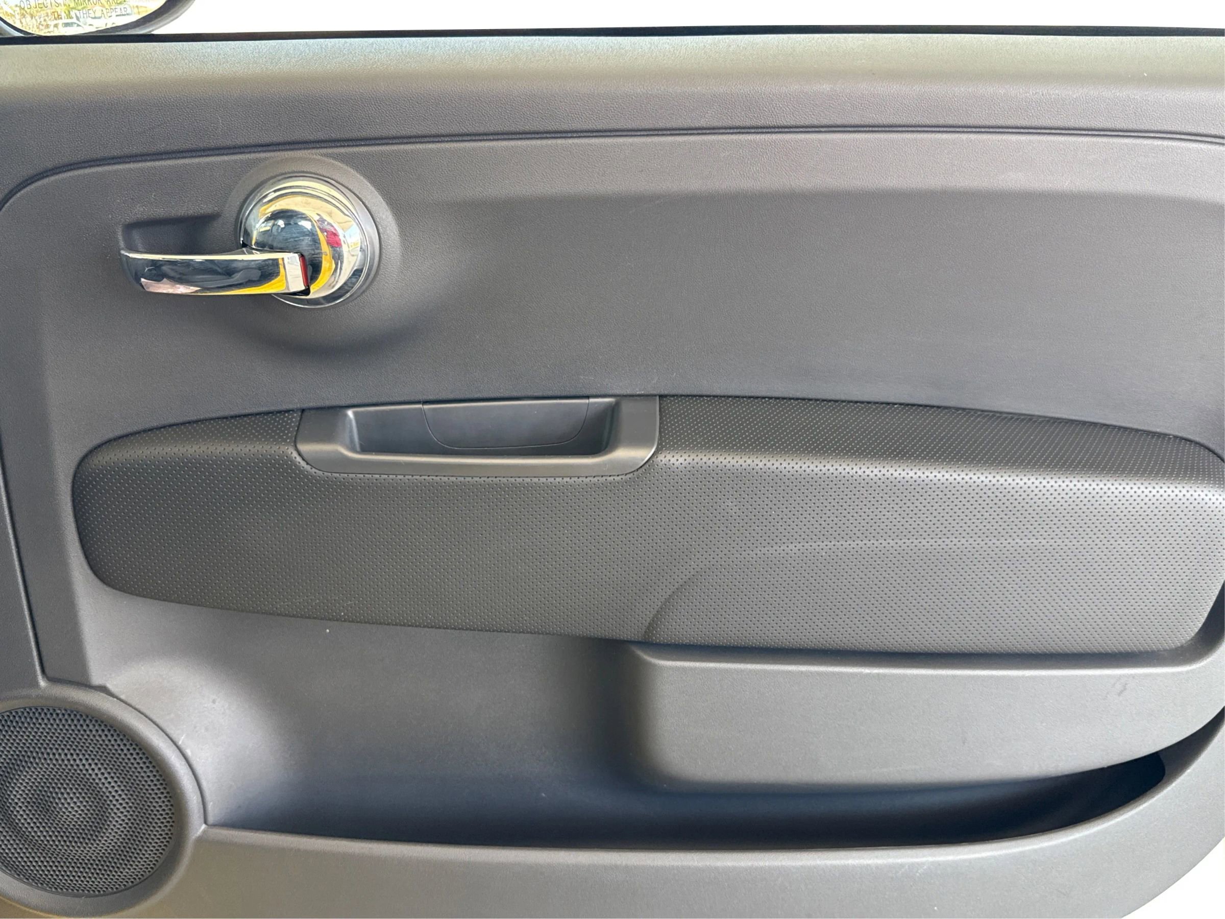 Used 2015 FIAT 500 Sport image 21