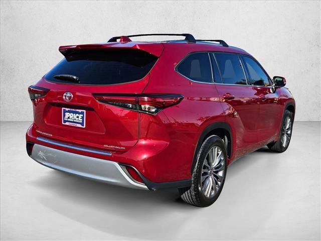 Used 2020 Toyota Highlander Platinum FWD image 5