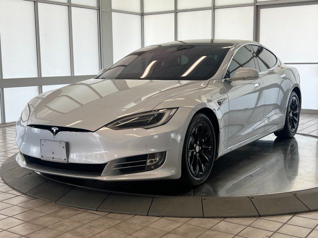Used 2017 Tesla Model S 75D AWD/4WD image 3