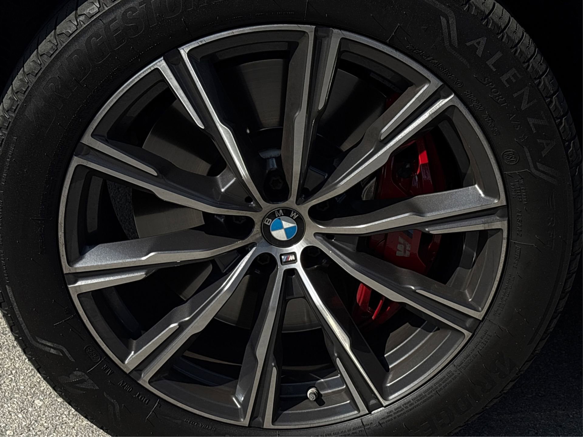 Used 2025 BMW X6 M60i image 13