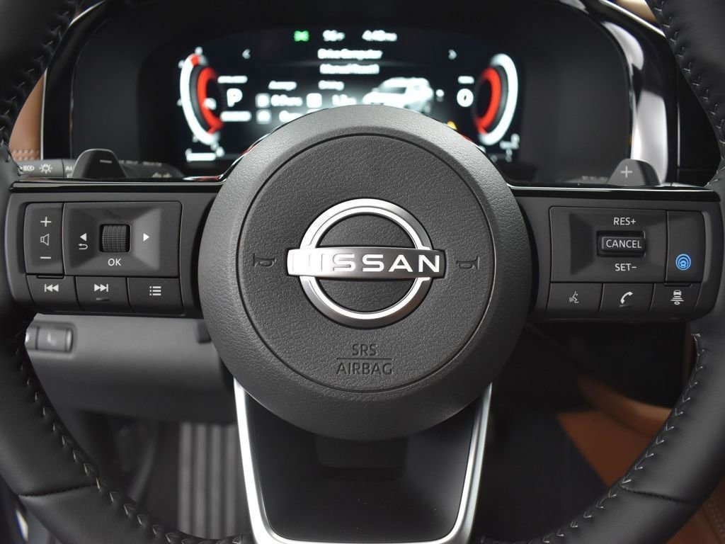 New 2025 Nissan Pathfinder Platinum w/ Cargo Package image 31