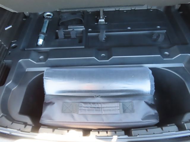 Used 2025 Chevrolet Equinox EV RS w/ Convenience Package II AWD/4WD image 41