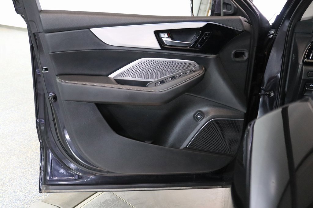 Used 2024 Acura MDX SH-AWD w/ Technology Package image 13