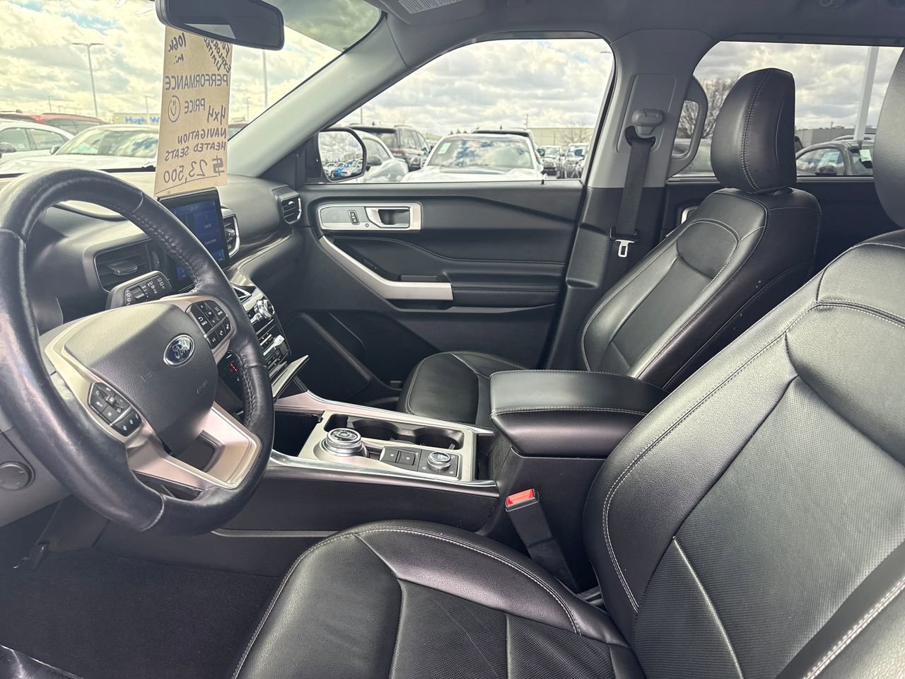 Used 2022 Ford Explorer Limited w/ Equipment Group 301A image 11