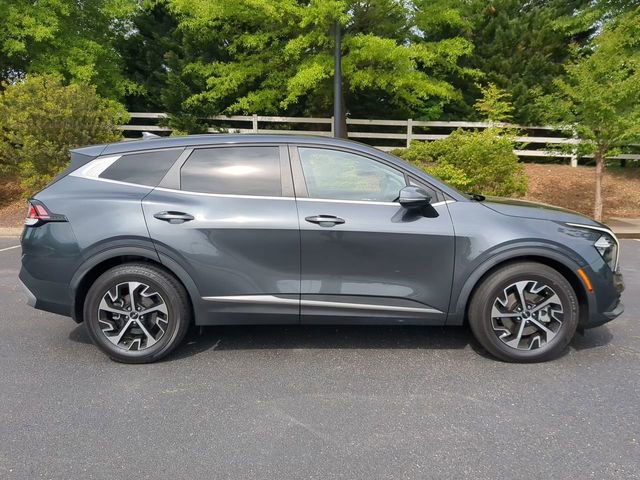 Used 2023 Kia Sportage EX FWD image 3
