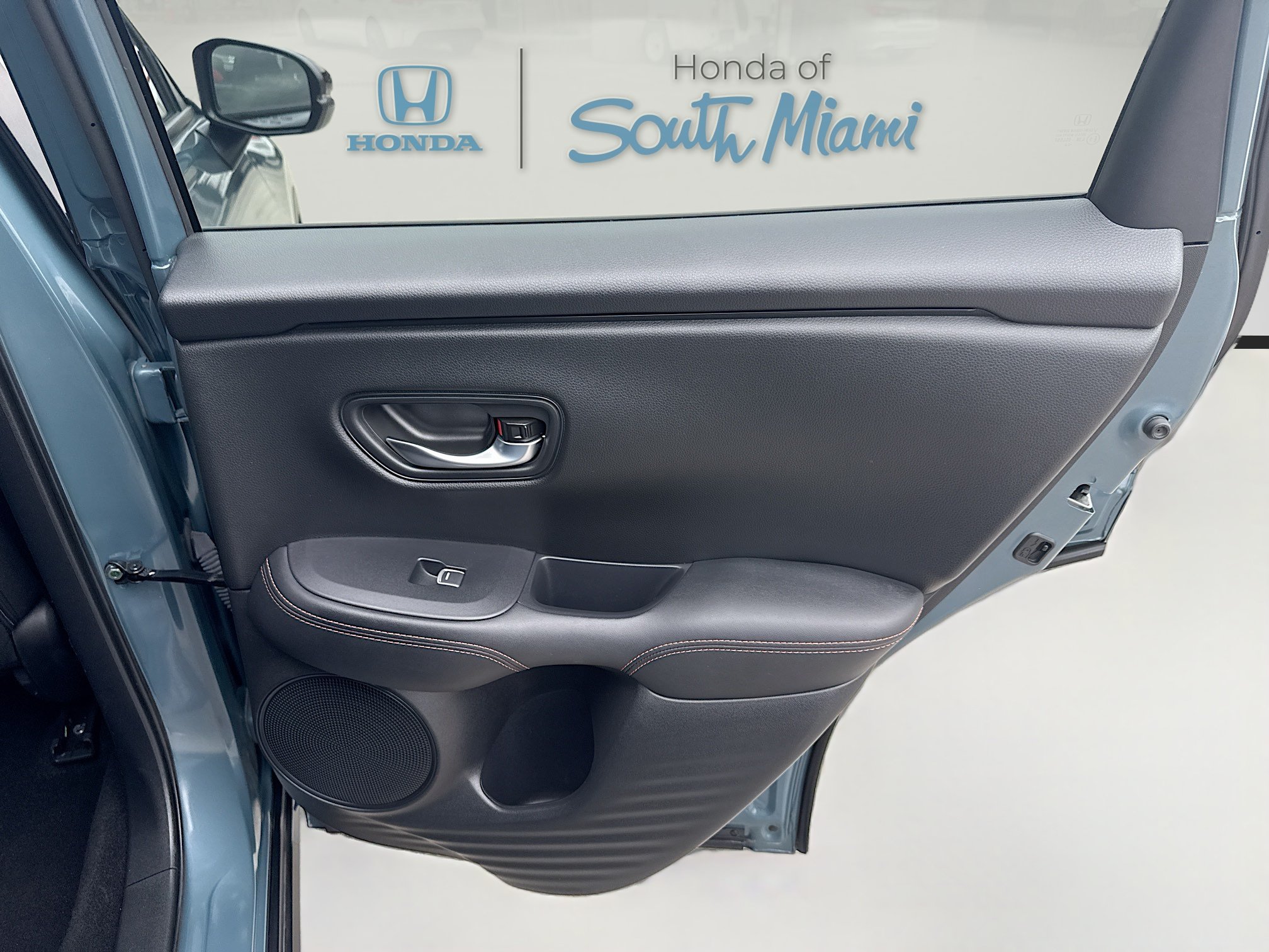 Certified 2025 Honda HR-V Sport image 29