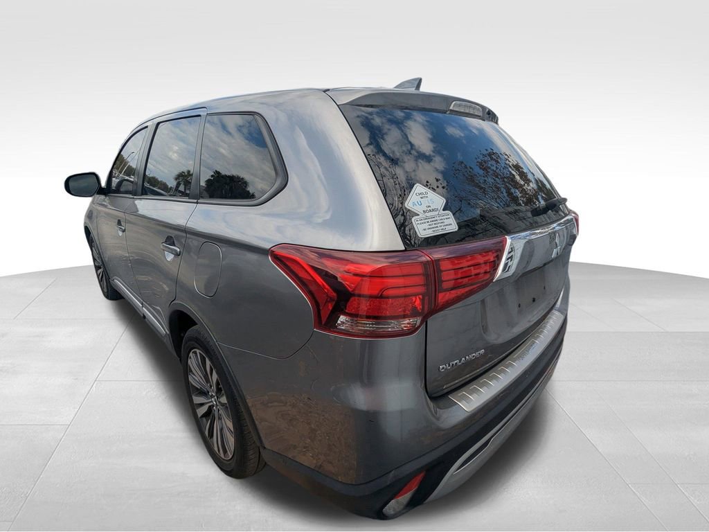 Used 2020 Mitsubishi Outlander ES image 5