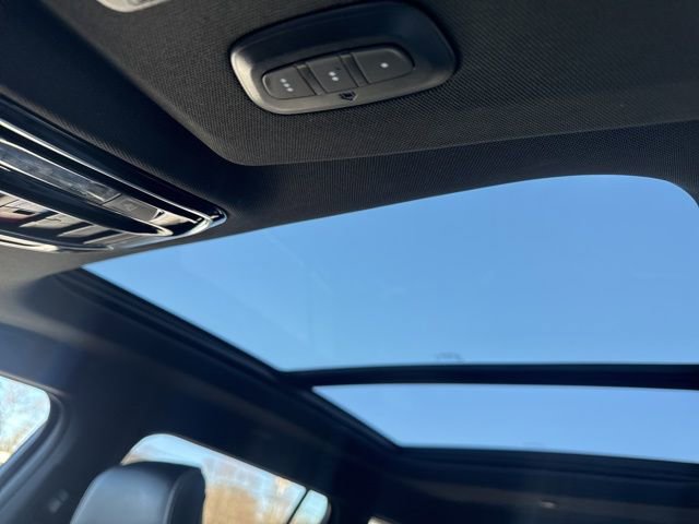 Used 2023 Jeep Grand Cherokee L Overland image 19