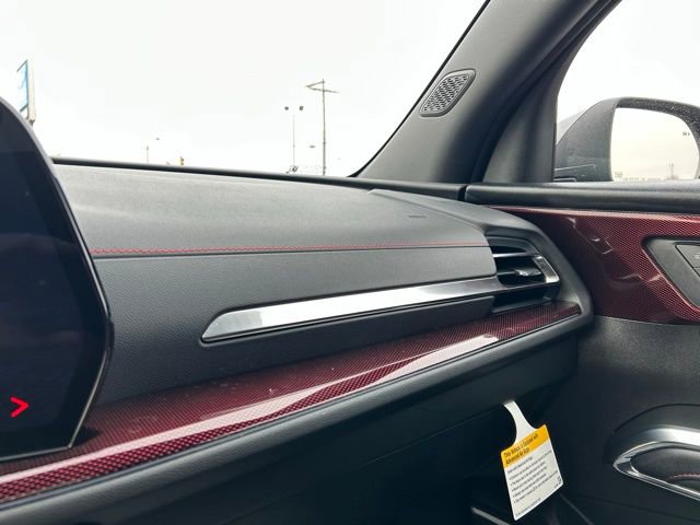 New 2026 Chevrolet Traverse RS w/ LPO, Floor Liner Package image 44