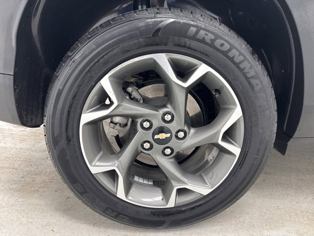 Used 2024 Chevrolet Trax LT image 32