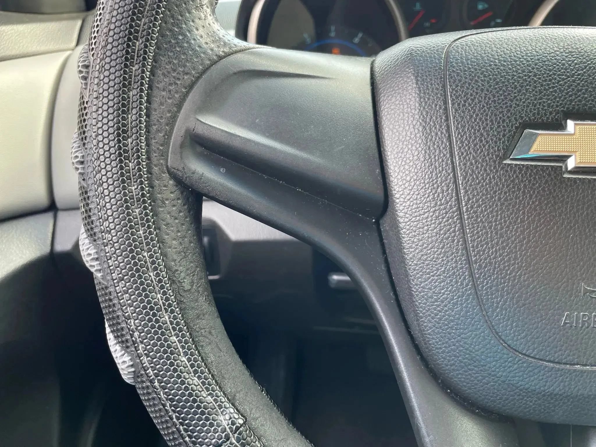 Used 2012 Chevrolet Cruze LS w/ Connectivity Package FWD image 18