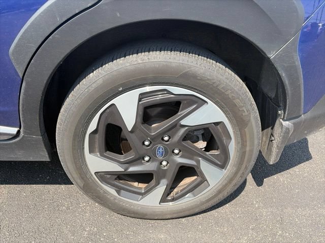 Used 2024 Subaru Crosstrek 2.5i Limited AWD/4WD image 2
