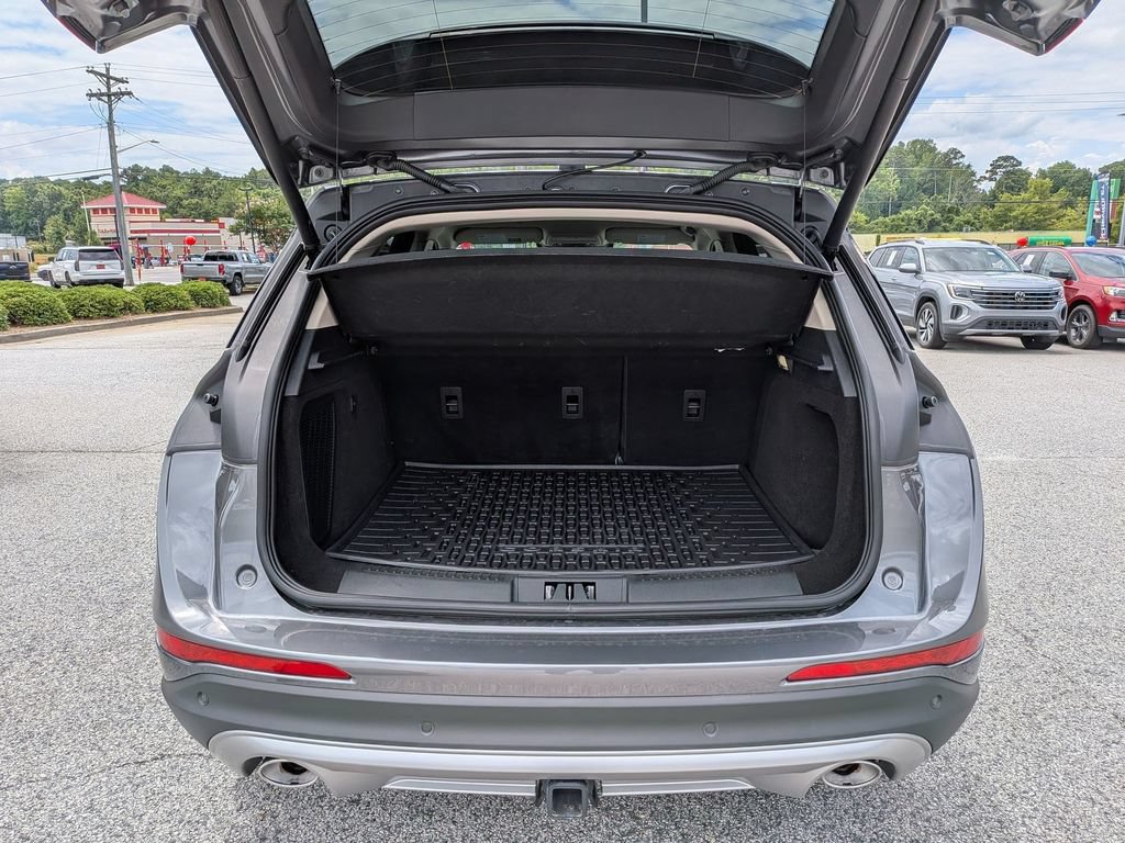Used 2023 Lincoln Corsair AWD w/ Towing Package image 29