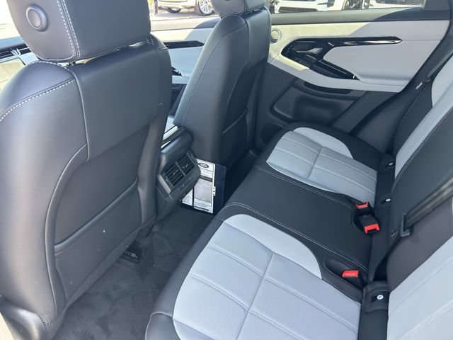 New 2026 Land Rover Range Rover Evoque Hoxton AWD/4WD image 9