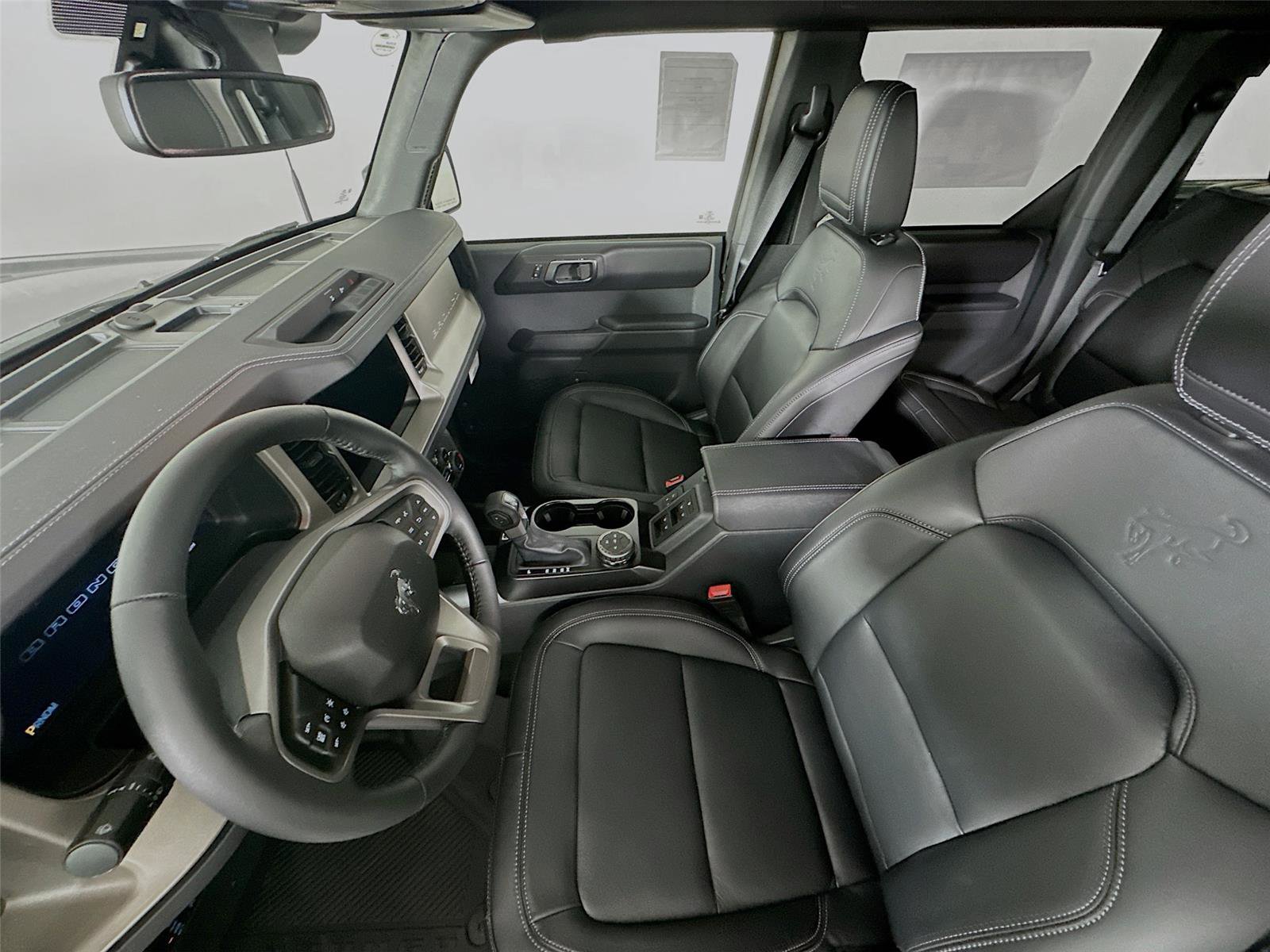 New 2025 Ford Bronco Outer Banks image 11