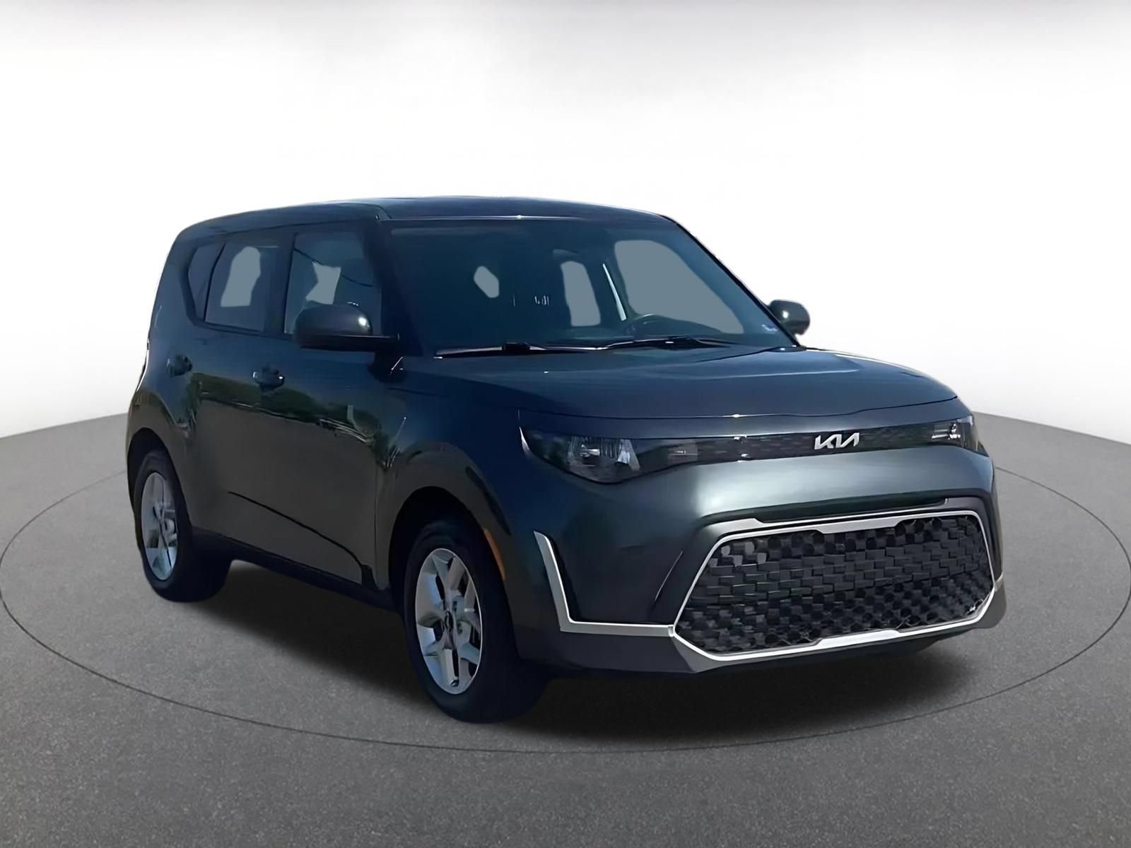 Used 2025 Kia Soul LX w/ LX Technology Package FWD video 2