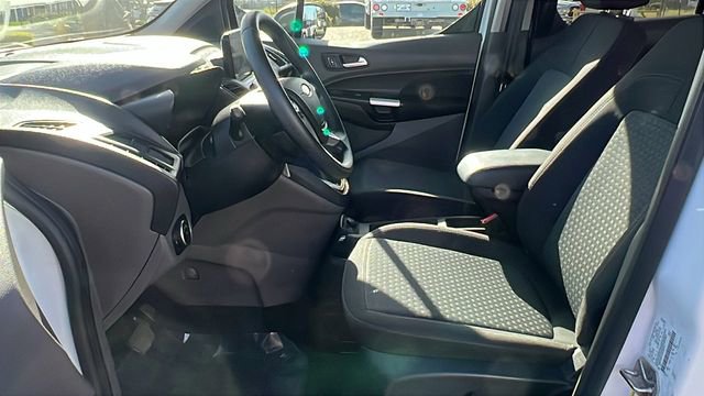 Used 2022 Ford Transit Connect XLT image 17