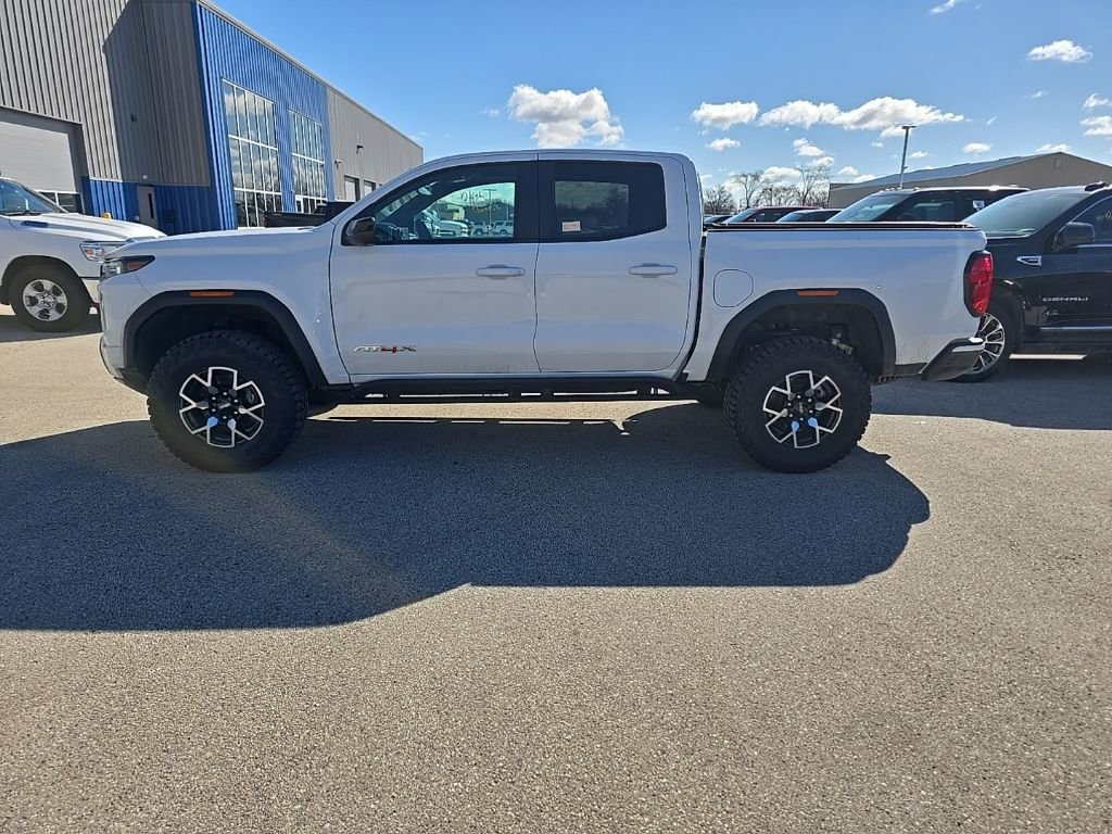 Used 2025 GMC Canyon AT4 w/ AT4X Package image 3