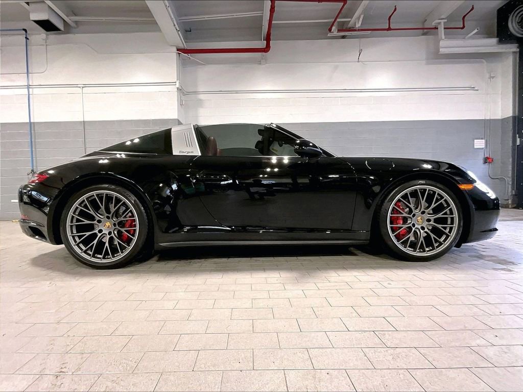 Certified 2017 Porsche 911 Targa 4S image 6