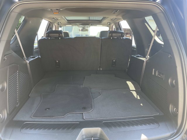 Used 2021 Chevrolet Tahoe LT w/ LT Signature Package AWD/4WD image 8