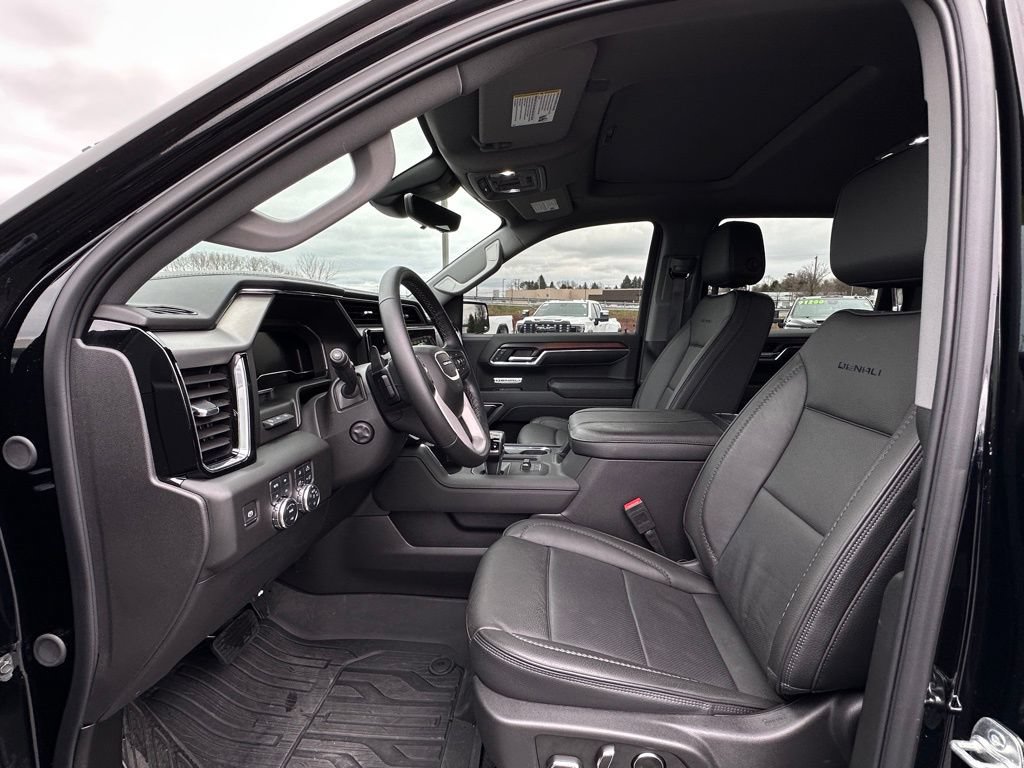Certified 2025 GMC Sierra 1500 Denali w/ Denali Reserve Package AWD/4WD image 18