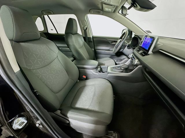 Certified 2024 Toyota RAV4 XLE image 26