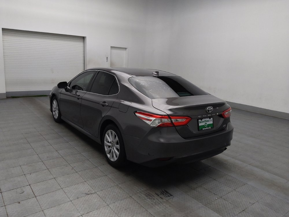 Used 2020 Toyota Camry LE image 5