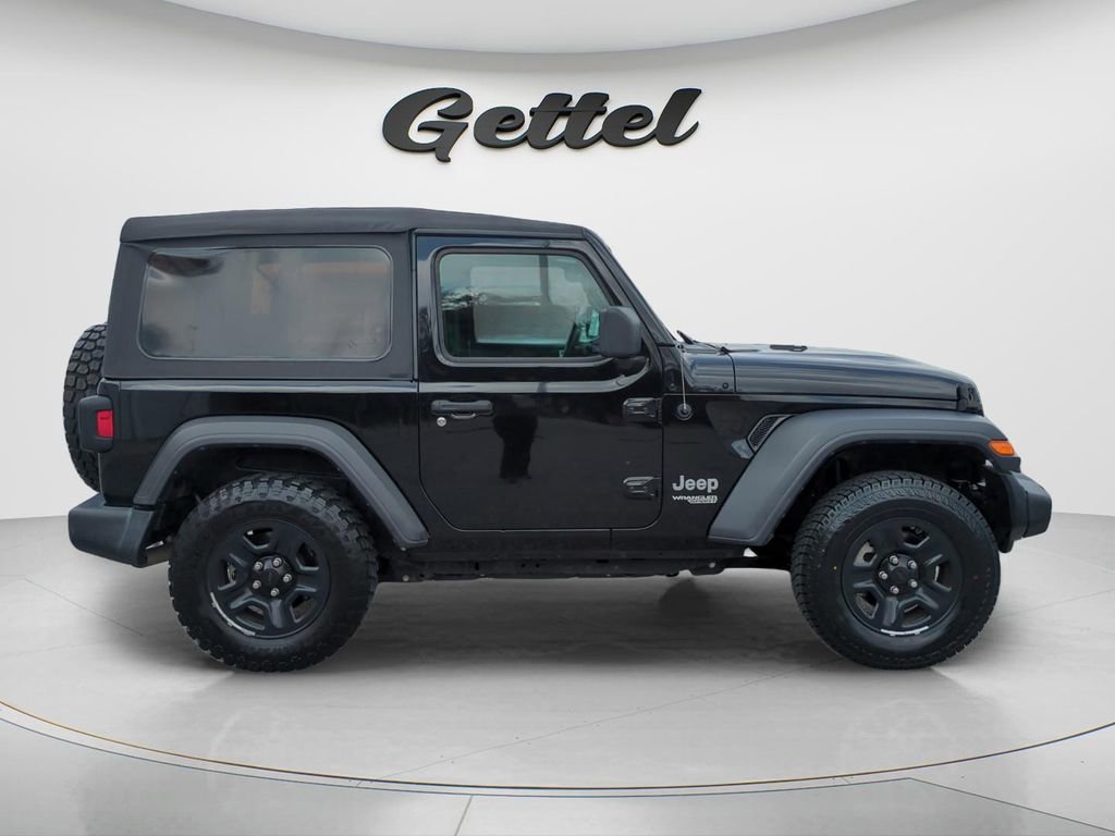 Used 2019 Jeep Wrangler Sport image 11