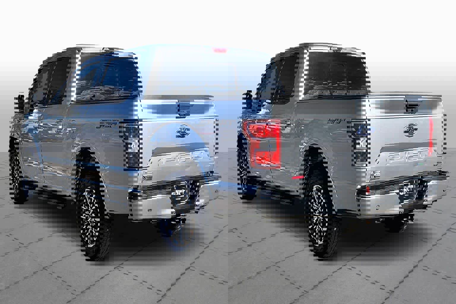 Used 2020 Ford F150 XLT w/ Equipment Group 302A Luxury image 11